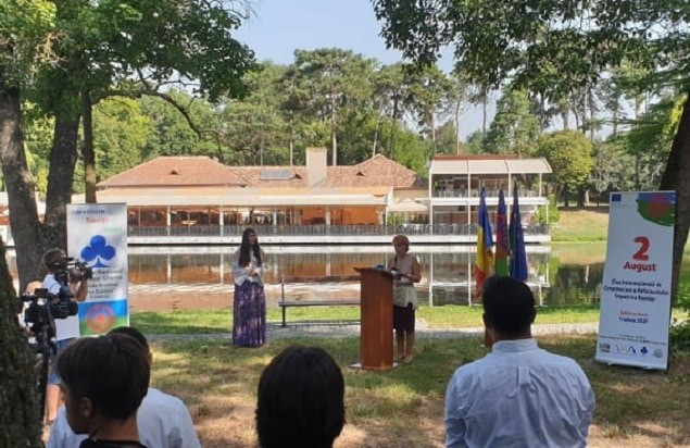 Speech by the mayor of Craiova  Lia Olguța Vasilescu at the local commemoration in Craiova, picture: Nevo Parudimos